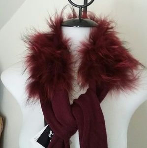 Bloomingdale's Racoon Cashmere Scarf MRP $198